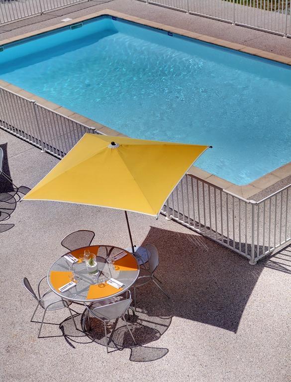 Best Western Alexander Park Шамбери Екстериор снимка